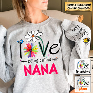 Personalized Grandma Mom Love Bee Flower Sweatshirt