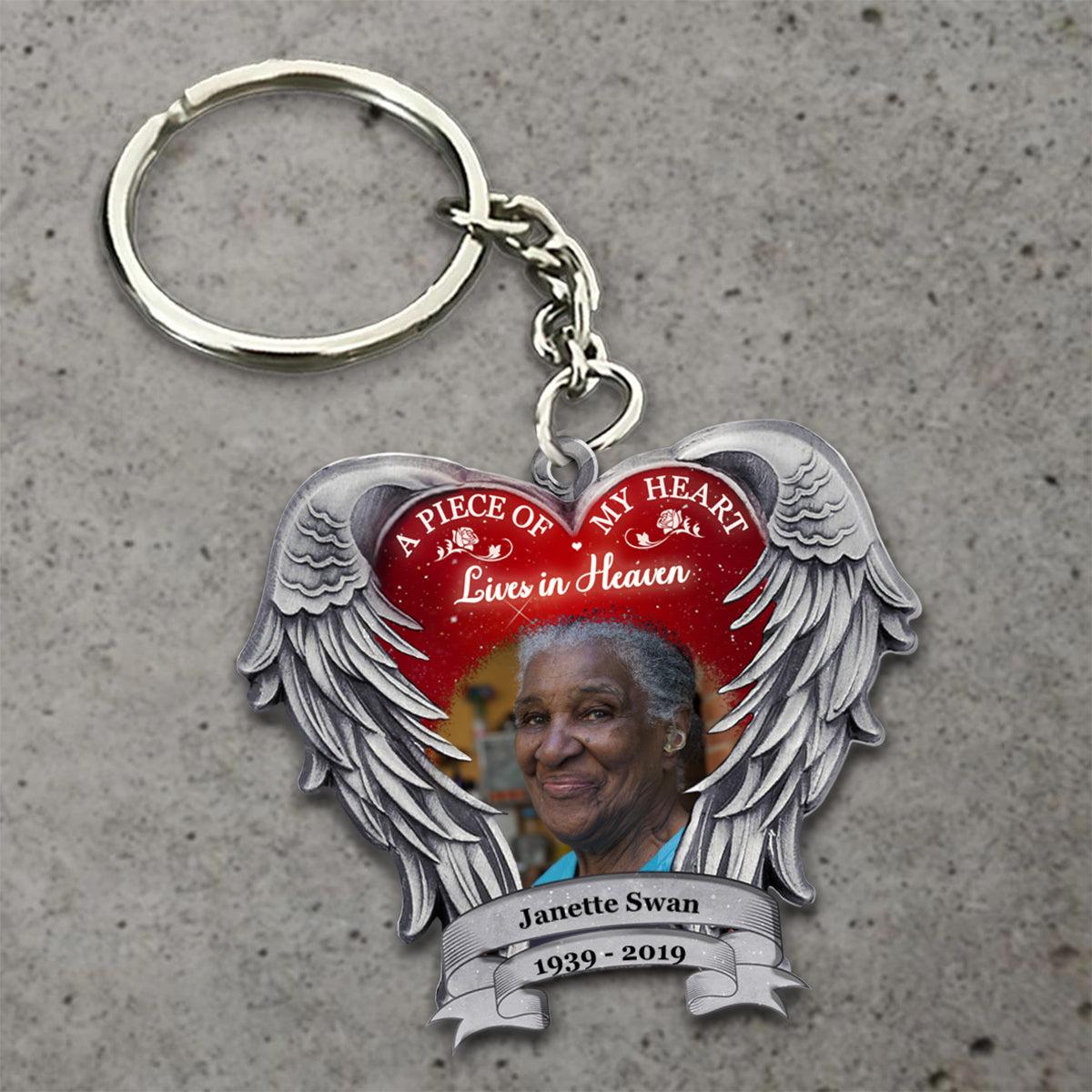 JewelryEveryday Custom Always in My Heart Keychain