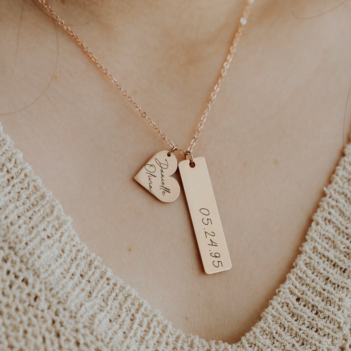 Custom Engraved Name Birthday Necklace Gifts for Mother/Friend